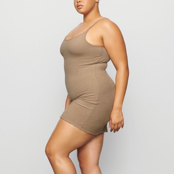 SKIMS NWT TERRY SLIP DRESS DESERT - Picture 3 of 7